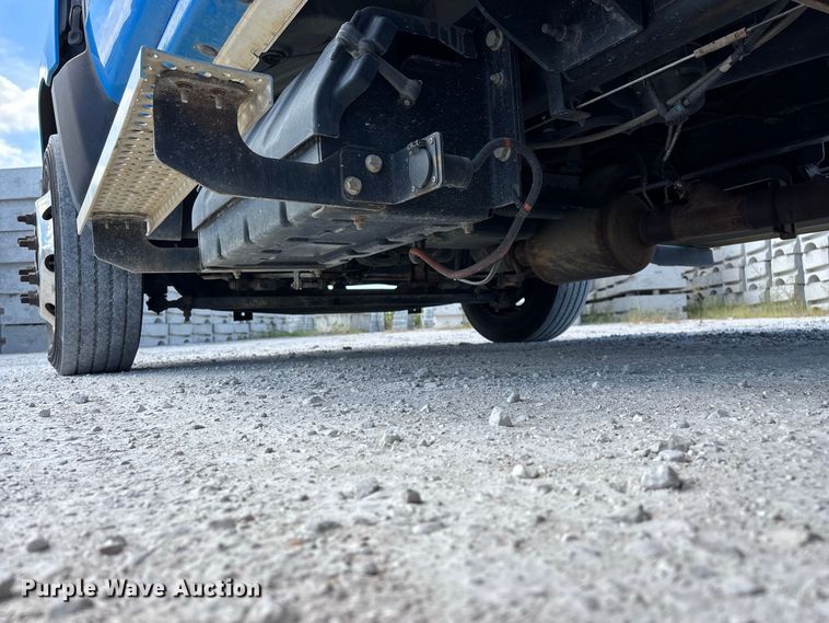 image for item FG0711 2021 Chevrolet Silverado 5500 HD flatbed truck