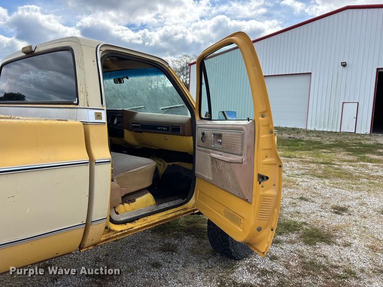 image for item FG0719 1978 Chevrolet Bonanza K10 pickup truck