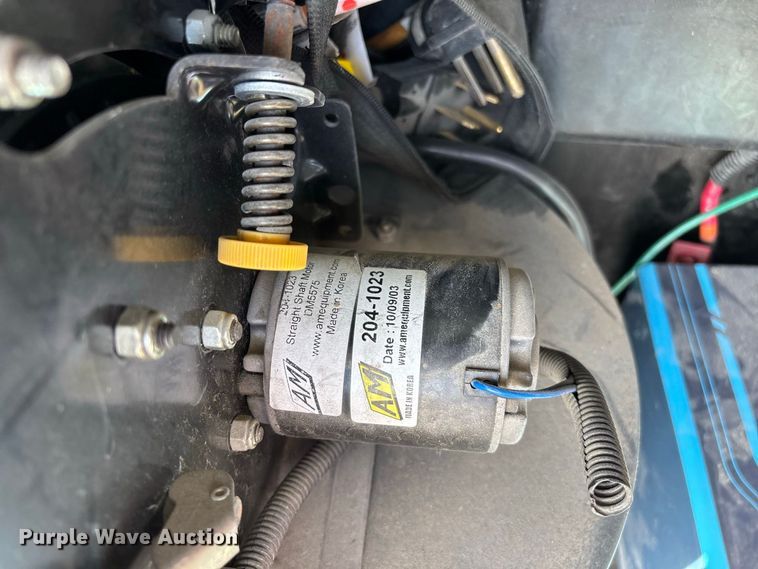 image for item FG0720 2005 Winnebago Vectra RV