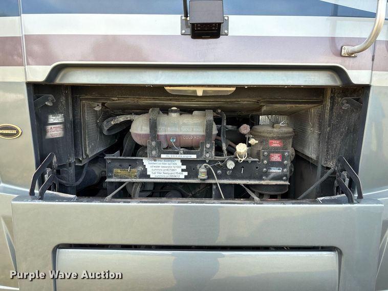 image for item FG0720 2005 Winnebago Vectra RV