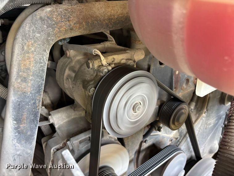 image for item FG0720 2005 Winnebago Vectra RV