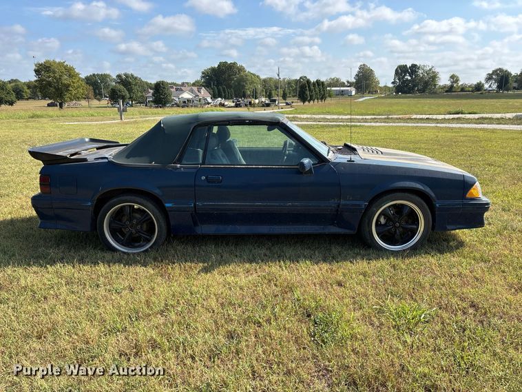 image for item FG0722 1989 Ford Mustang 