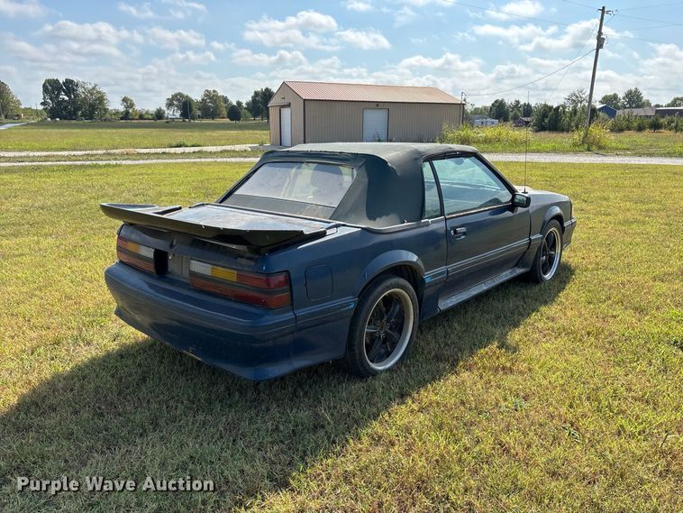image for item FG0722 1989 Ford Mustang 