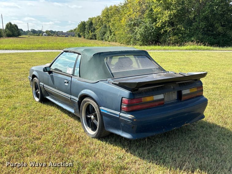 image for item FG0722 1989 Ford Mustang 