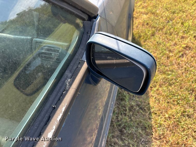 image for item FG0722 1989 Ford Mustang 