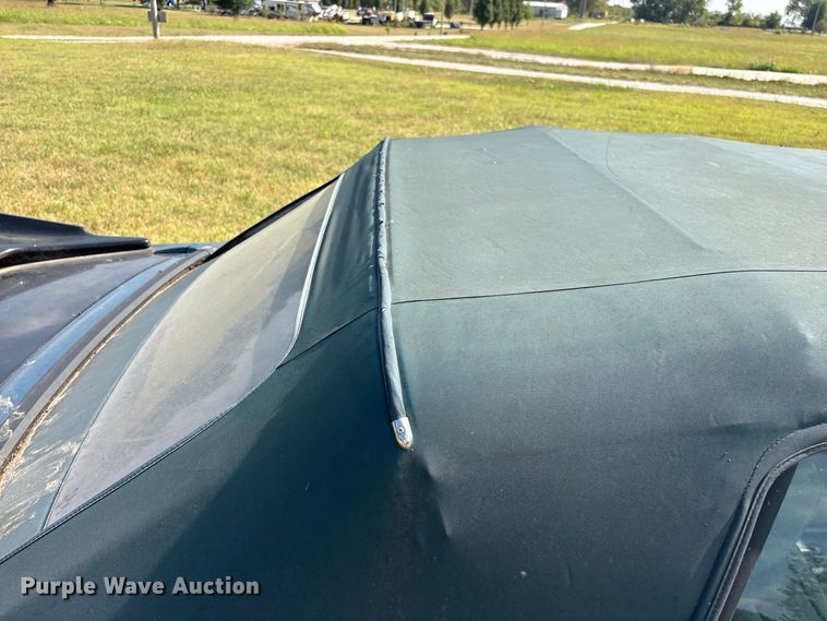 image for item FG0722 1989 Ford Mustang 