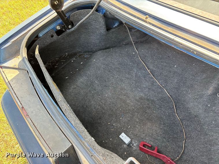 image for item FG0722 1989 Ford Mustang 