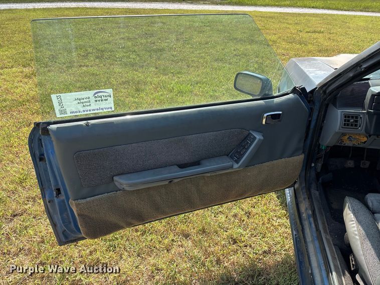 image for item FG0722 1989 Ford Mustang 