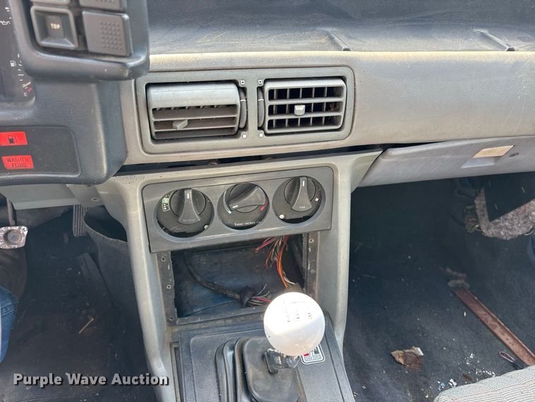 image for item FG0722 1989 Ford Mustang 