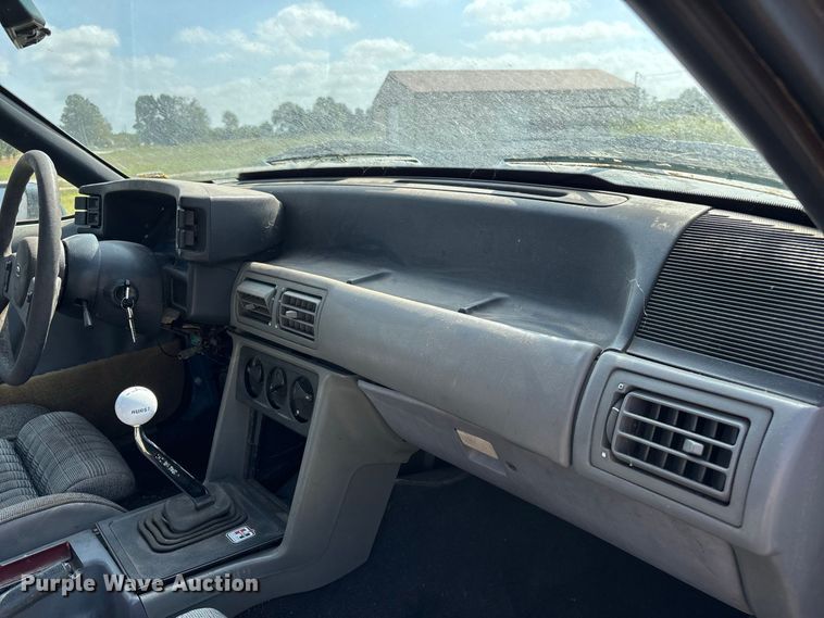 image for item FG0722 1989 Ford Mustang 