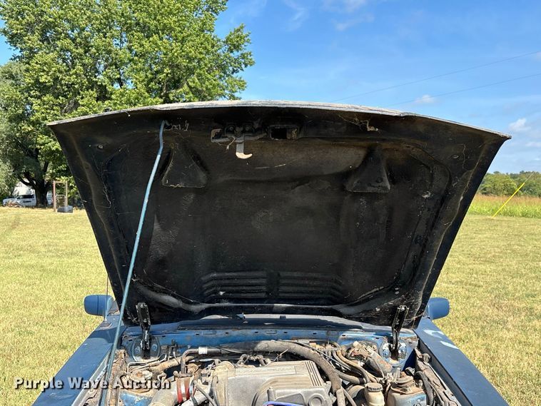 image for item FG0722 1989 Ford Mustang 