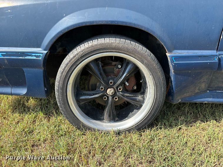 image for item FG0722 1989 Ford Mustang 