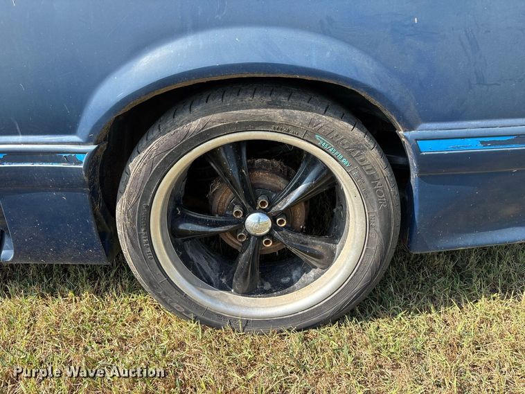 image for item FG0722 1989 Ford Mustang 