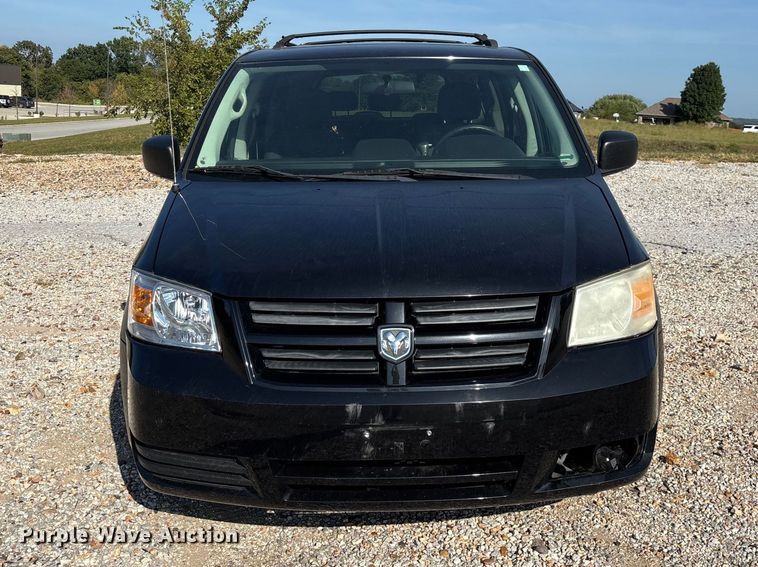 image for item FG0723 2010 Dodge Grand Caravan van