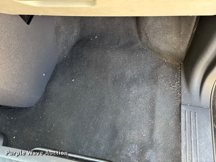 image for item FG0723 2010 Dodge Grand Caravan van