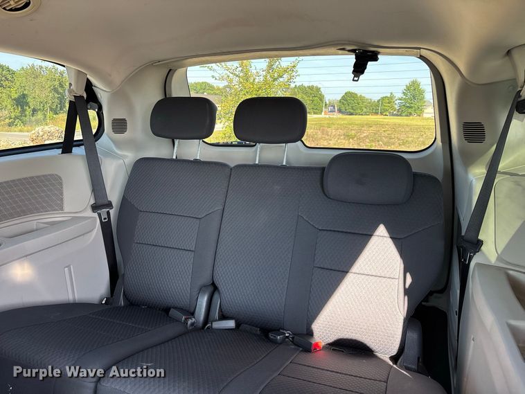 image for item FG0723 2010 Dodge Grand Caravan van