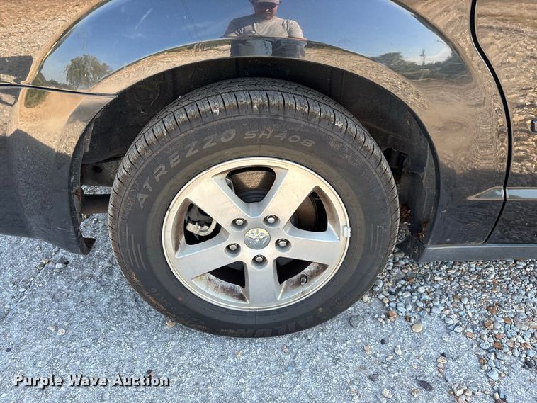 image for item FG0723 2010 Dodge Grand Caravan van