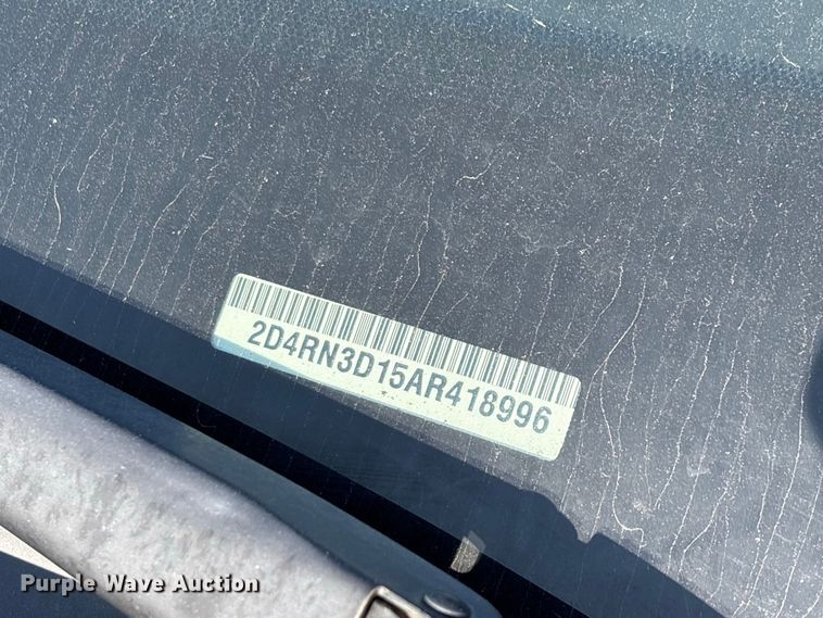 image for item FG0723 2010 Dodge Grand Caravan van
