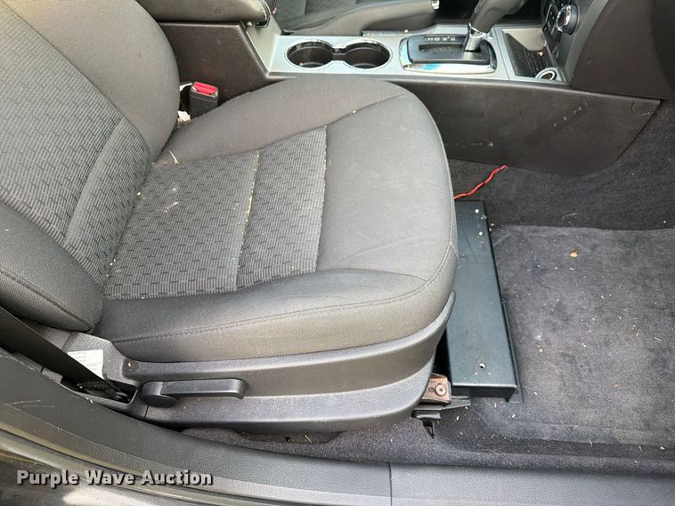 image for item FG3017 2010 Ford Fusion Passenger Vehicle