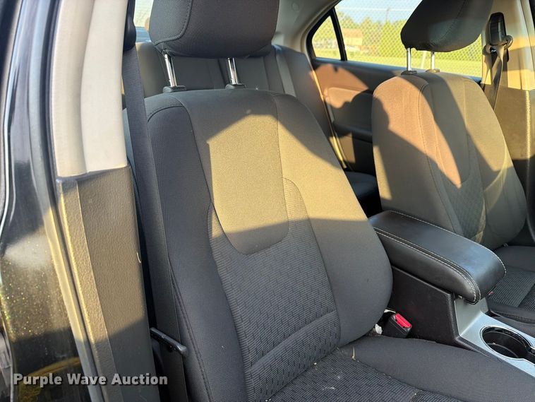 image for item FG3017 2010 Ford Fusion Passenger Vehicle
