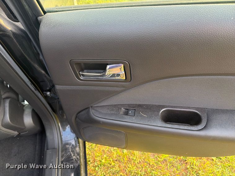 image for item FG3017 2010 Ford Fusion Passenger Vehicle