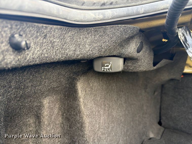 image for item FG3017 2010 Ford Fusion Passenger Vehicle