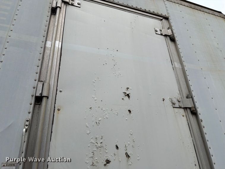 image for item FH6347 1996 International 4700 box truck