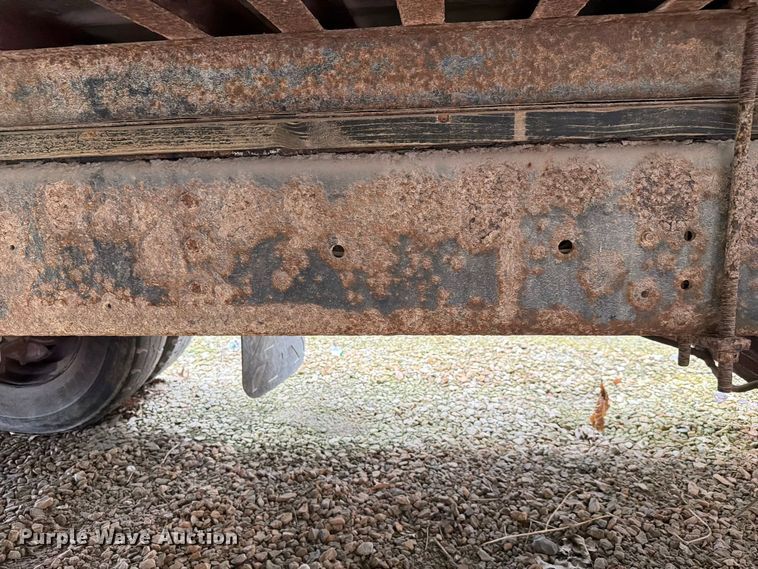 image for item FH6347 1996 International 4700 box truck