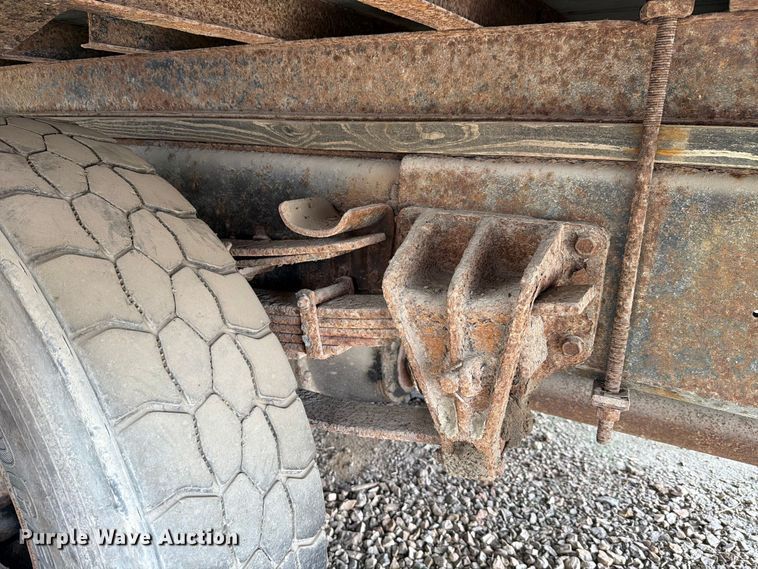 image for item FH6347 1996 International 4700 box truck