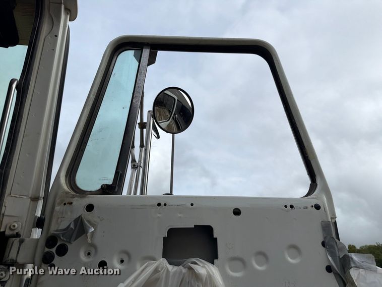 image for item FH6348 2012 Autocar Xpeditor refuse truck