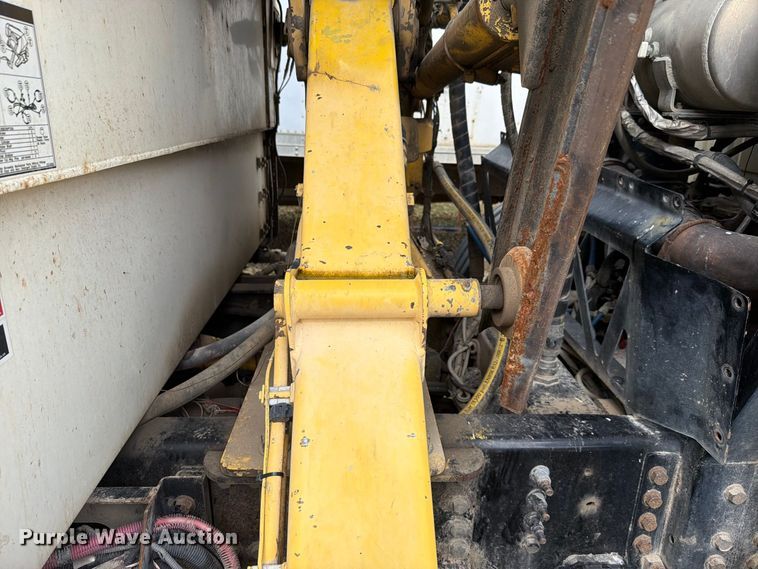 image for item FH6348 2012 Autocar Xpeditor refuse truck