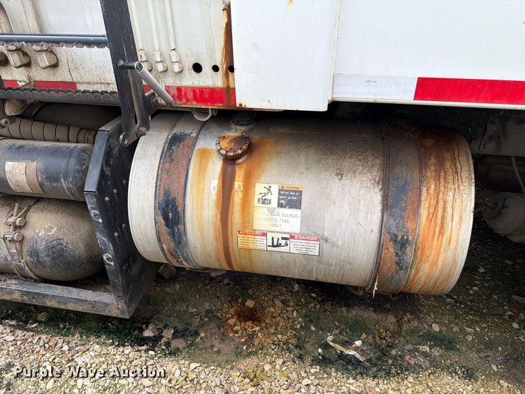image for item FH6348 2012 Autocar Xpeditor refuse truck
