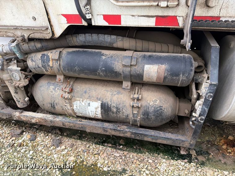 image for item FH6348 2012 Autocar Xpeditor refuse truck