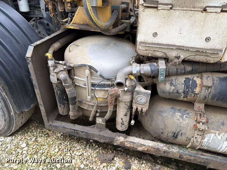 image for item FH6348 2012 Autocar Xpeditor refuse truck
