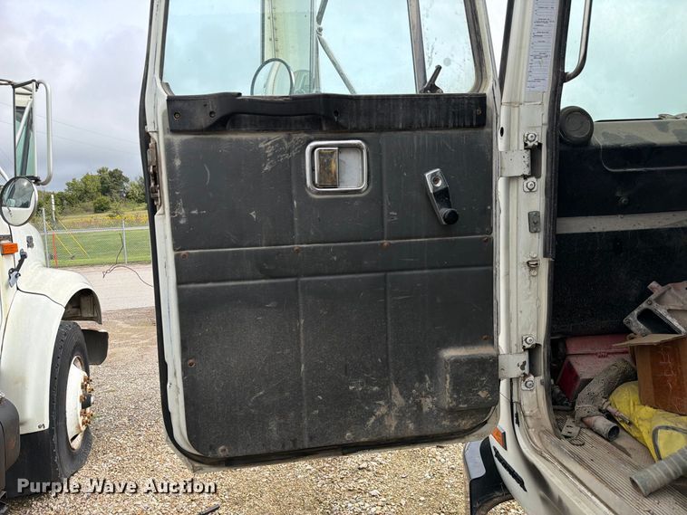 image for item FH6348 2012 Autocar Xpeditor refuse truck