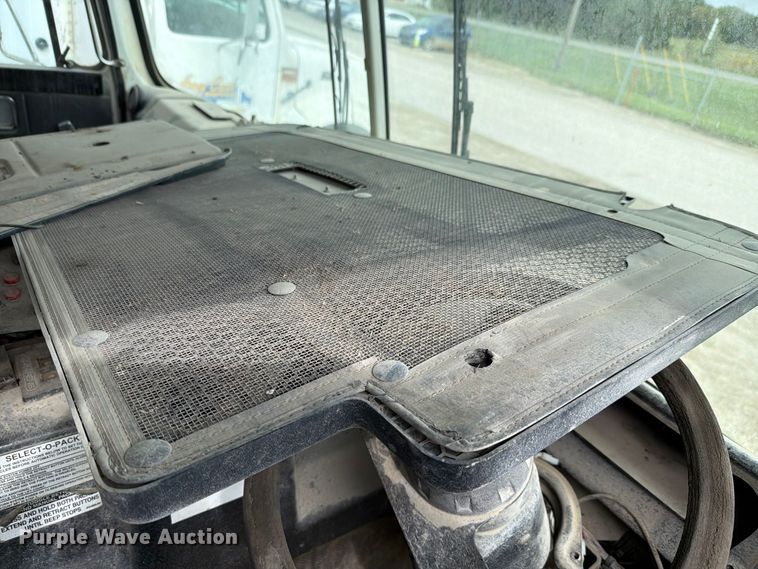 image for item FH6348 2012 Autocar Xpeditor refuse truck