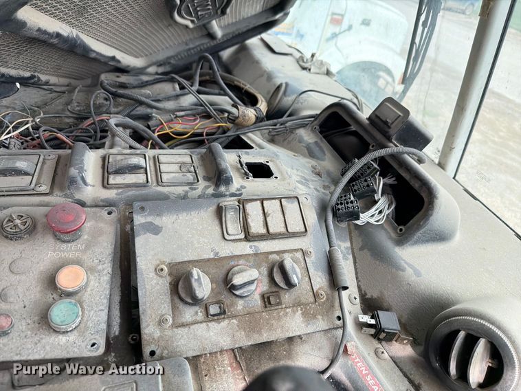 image for item FH6348 2012 Autocar Xpeditor refuse truck