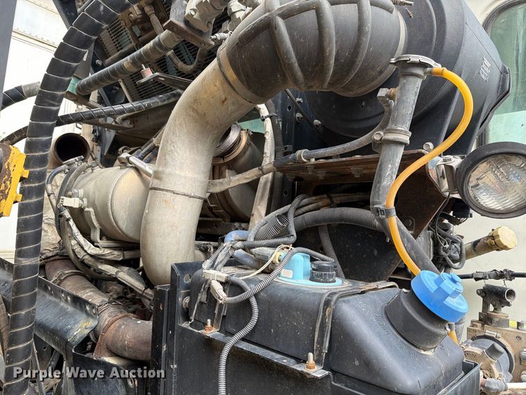 image for item FH6348 2012 Autocar Xpeditor refuse truck