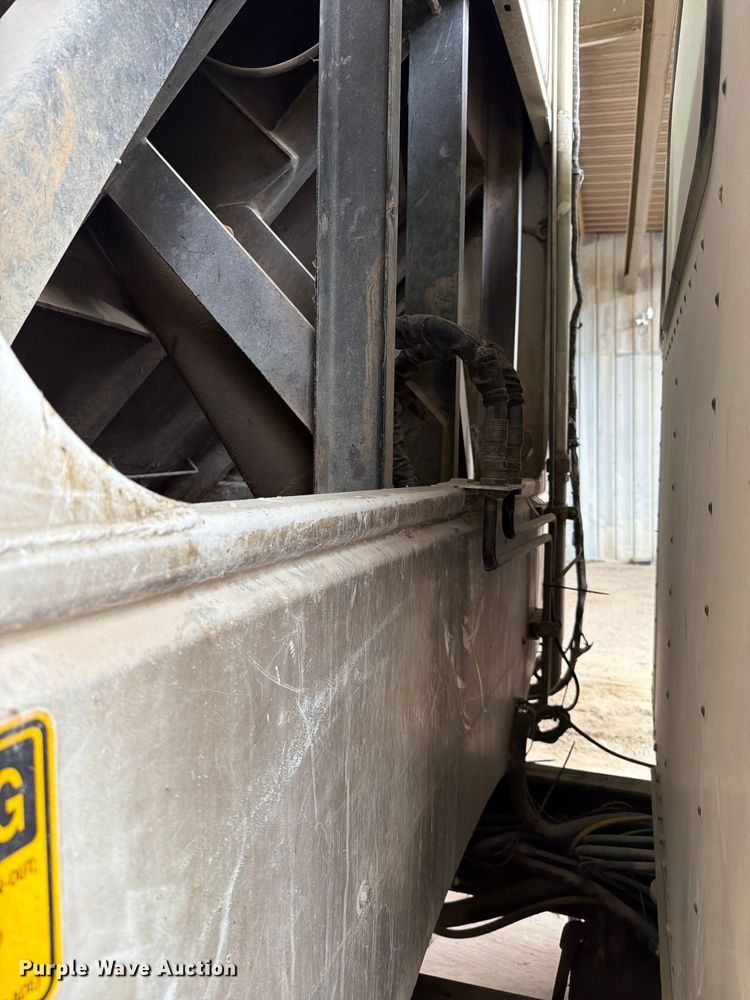 image for item FH6349 2007 Kenworth T300 refuse truck