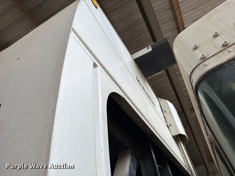 image for item FH6349 2007 Kenworth T300 refuse truck
