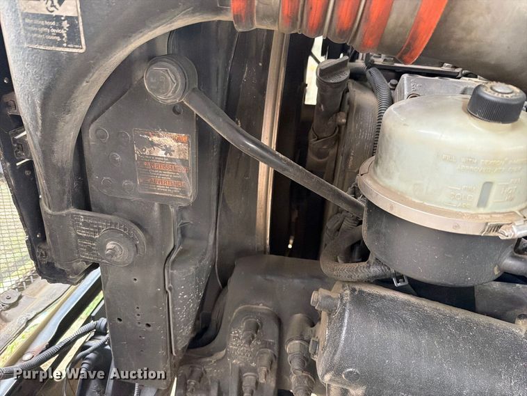 image for item FH6393 2012 Kenworth T370 refuse truck
