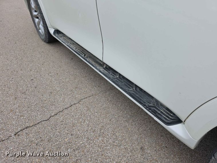 image for item FH6441 2011 Infiniti QX56 SUV