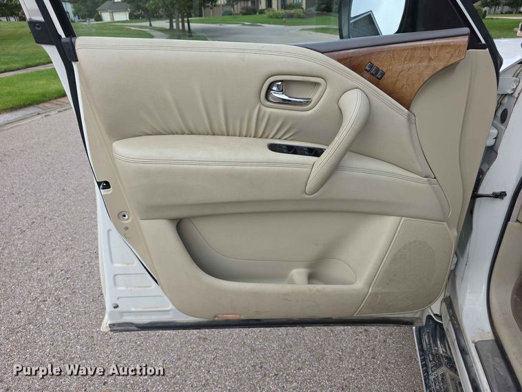 image for item FH6441 2011 Infiniti QX56 SUV