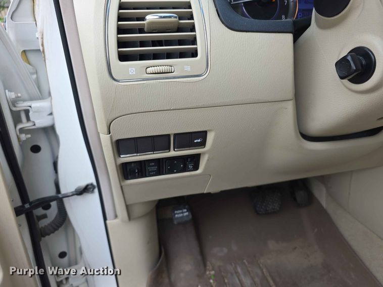 image for item FH6441 2011 Infiniti QX56 SUV
