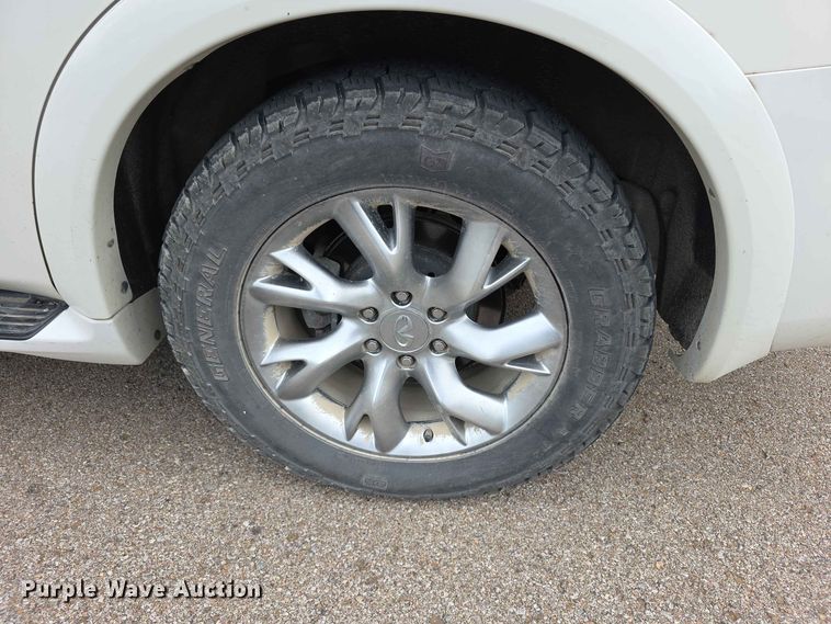 image for item FH6441 2011 Infiniti QX56 SUV