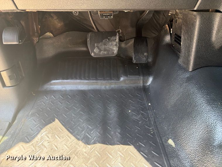 image for item FI0350 2011 Ford F150 pickup truck