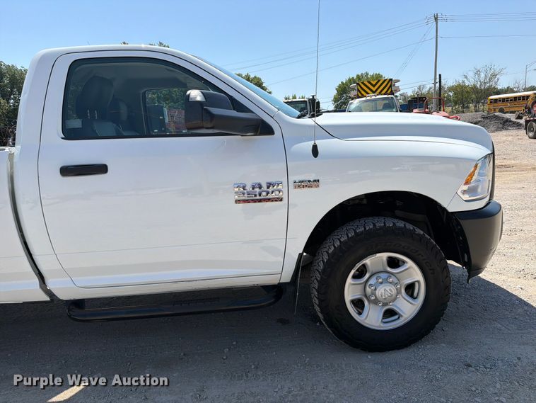 image for item FI0351 2015 RAM 2500 pickup truck