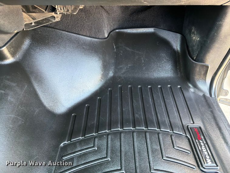 image for item FI0351 2015 RAM 2500 pickup truck