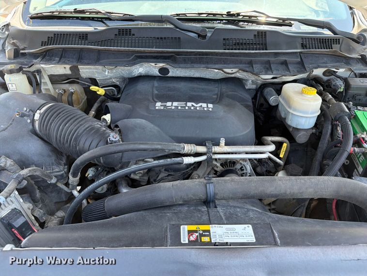 image for item FI0351 2015 RAM 2500 pickup truck