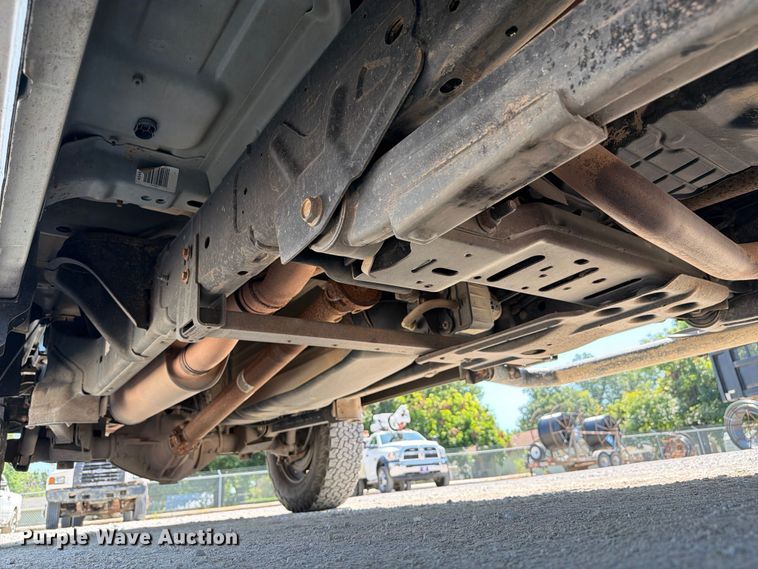 image for item FI0351 2015 RAM 2500 pickup truck